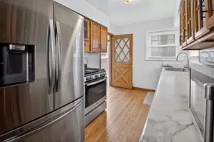 1724 39th St, Kenosha, WI 53140 - Photo 25