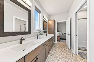 N56W27213 Crispin Ct, Lisbon, WI 53089 - Photo 25