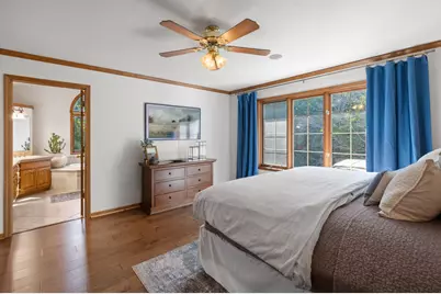 1616  Golf View Dr, Sheboygan, WI 53083 - Photo 37