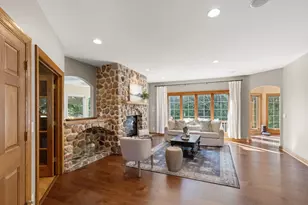 1616 Golf View Dr, Sheboygan, WI 53083 - Photo 3