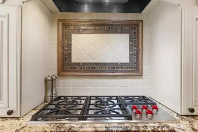 1616  Golf View Dr, Sheboygan, WI 53083 - Photo 9