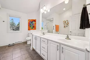 445 Sunset Trail, Hartland, WI 53029 - Photo 15