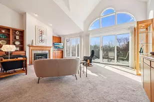 445 Sunset Trail, Hartland, WI 53029 - Photo 7