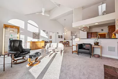 445  Sunset Trl, Hartland, WI 53029 - Photo 9