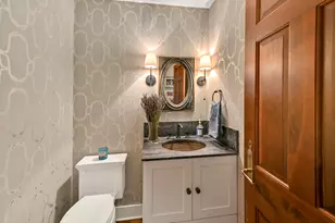 9944 N Lamplighter Ln, Mequon, WI 53092 - Photo 15