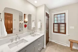 9944 N Lamplighter Ln, Mequon, WI 53092 - Photo 19