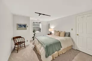 9944 N Lamplighter Ln, Mequon, WI 53092 - Photo 29