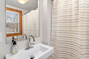 1328 N 36th St, Sheboygan, WI 53081 - Photo 11