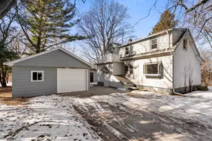 1328 N 36th St, Sheboygan, WI 53081 - Photo 25