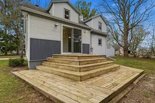 1328 N 36th St, Sheboygan, WI 53081 - Photo 33