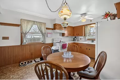 7954  45th Ave, Kenosha, WI 53142 - Photo 11