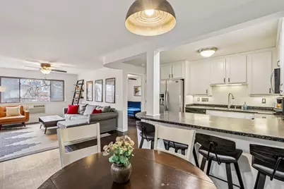 1108 N Milwaukee St #212, Milwaukee, WI 53202 - Photo 3