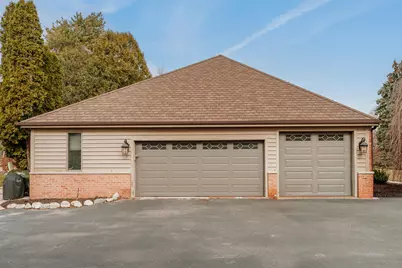 1775  Derrin Ln, Brookfield, WI 53045 - Photo 49