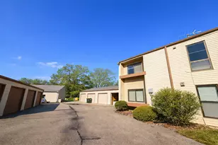 1876 Haymarket Rd, Waukesha, WI 53189 - Photo 3