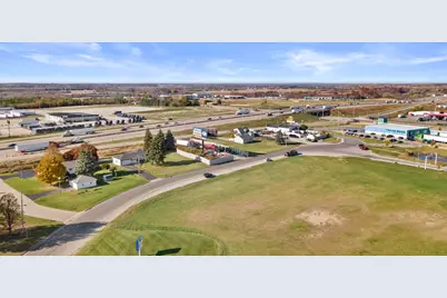 4230  Michel Ct, Racine, WI 53126 - Photo 7