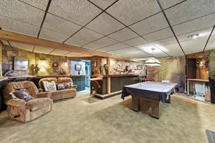 W166N10436 Surrey Dr, Germantown, WI 53022 - Photo 23