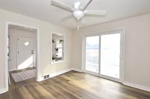 1944 Blaine Ave, Racine, WI 53405 - Photo 9