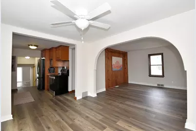 1944  Blaine Ave, Racine, WI 53405 - Photo 5