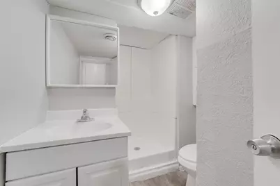 2211 S 12th St, Milwaukee, WI 53215 - Photo 3