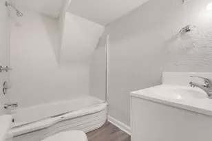 2211 S 12th St, Milwaukee, WI 53215 - Photo 19