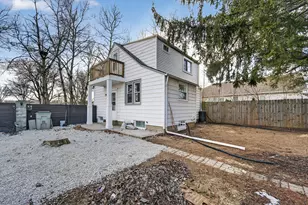 8630 W Lancaster Ave, Milwaukee, WI 53225 - Photo 19