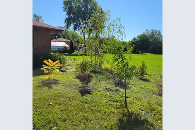 3942 S Troy Ave, Saint Francis, WI 53235 - Photo 37