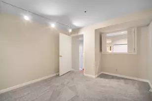 234 N Broadway, Milwaukee, WI 53202 - Photo 9