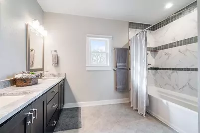 3420  Britton Rdg, Racine, WI 53182 - Photo 11