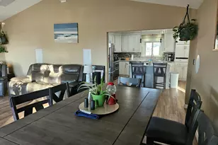 2992 122nd St, Racine, WI 53216 - Photo 5