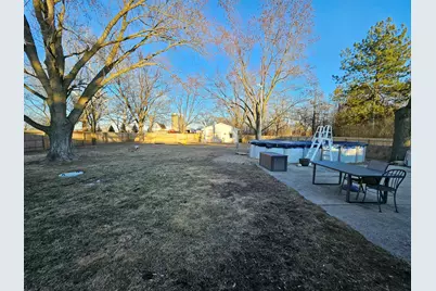 2992  122nd St, Racine, WI 53216 - Photo 23