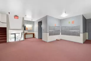 3239 S 58th St, Milwaukee, WI 53219 - Photo 17