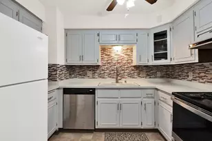 3239 S 58th St, Milwaukee, WI 53219 - Photo 11