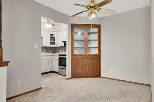 3239 S 58th St, Milwaukee, WI 53219 - Photo 9