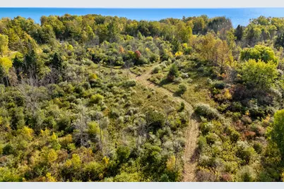 13600 N Lake Shore Dr, Mequon, WI 53092 - Photo 9