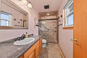 4024 Stillwater Cir, Waukesha, WI 53189 - Photo 9