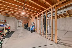 4024 Stillwater Cir, Waukesha, WI 53189 - Photo 15