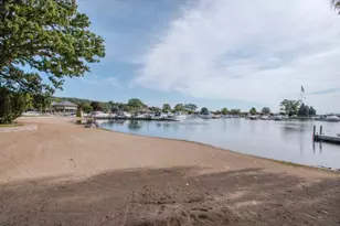 269 Fontana Blvd, Fontana, WI 53125 - Photo 41