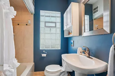 2352 S 80th St, West Allis, WI 53219 - Photo 17