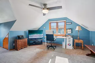 2352 S 80th St, West Allis, WI 53219 - Photo 29