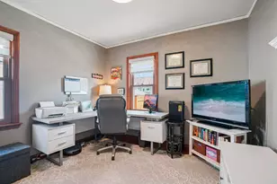 2352 S 80th St, West Allis, WI 53219 - Photo 19