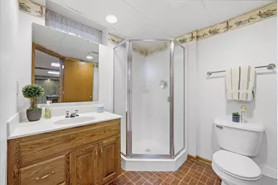 2535 S Brookside Ct, New Berlin, WI 53151 - Photo 33