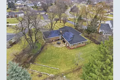 2535 S Brookside Ct, New Berlin, WI 53151 - Photo 43