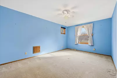 7453  Devonshire Dr, Cedarburg, WI 53012 - Photo 29