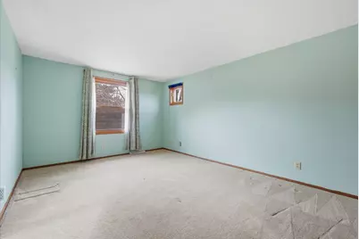 7453  Devonshire Dr, Cedarburg, WI 53012 - Photo 23