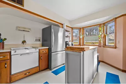 3518 N 56th St #3520, Milwaukee, WI 53216 - Photo 13