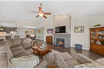 N51W34861  Wisconsin Ave #3115, Oconomowoc, WI 53069 - Photo 15