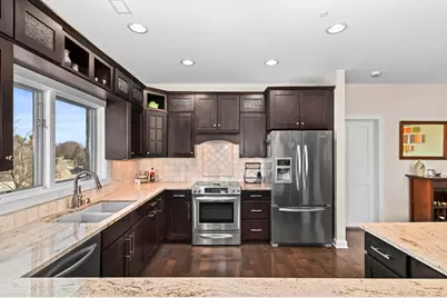 N51W34861  Wisconsin Ave #3115, Oconomowoc, WI 53069 - Photo 9