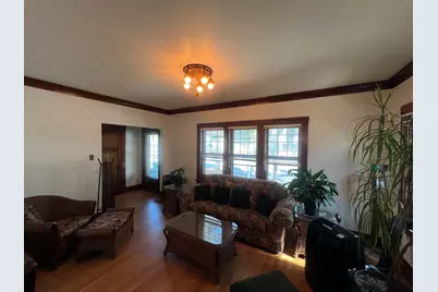 5947 N 35th St, Milwaukee, WI 53209 - Photo 9