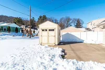 109  Hill St, La Crescent, MN 55947 - Photo 25