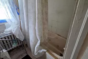 3168 N Pierce St, Milwaukee, WI 53212 - Photo 7